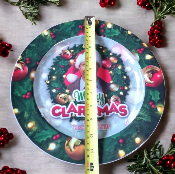 National Lampoon's Christmas Vacation Merry Clarkmas Serving Plate - Picture 2 of 4